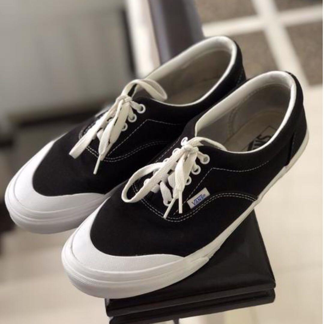 vans era half moon billy's