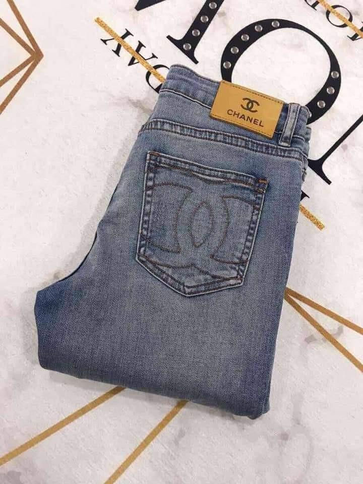 CHANEL 26S JEANS 956
