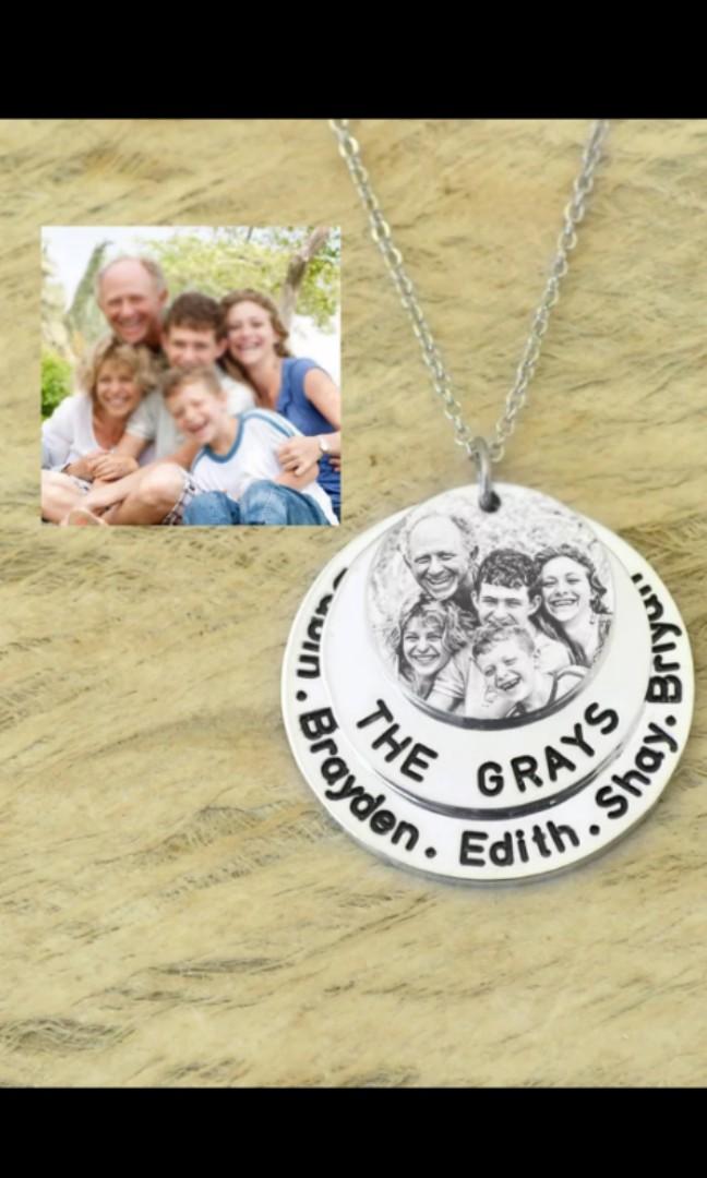Customized couple necklace shop