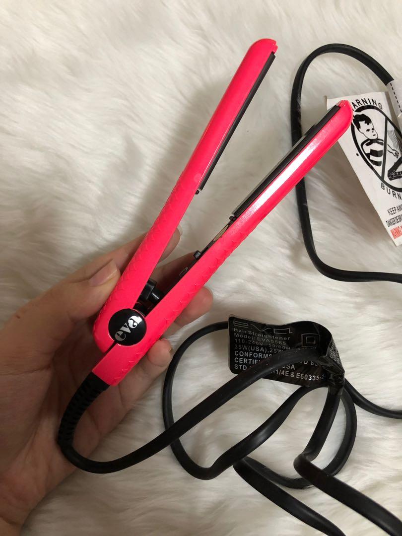 Eva nyc broken heart clearance mini straightener