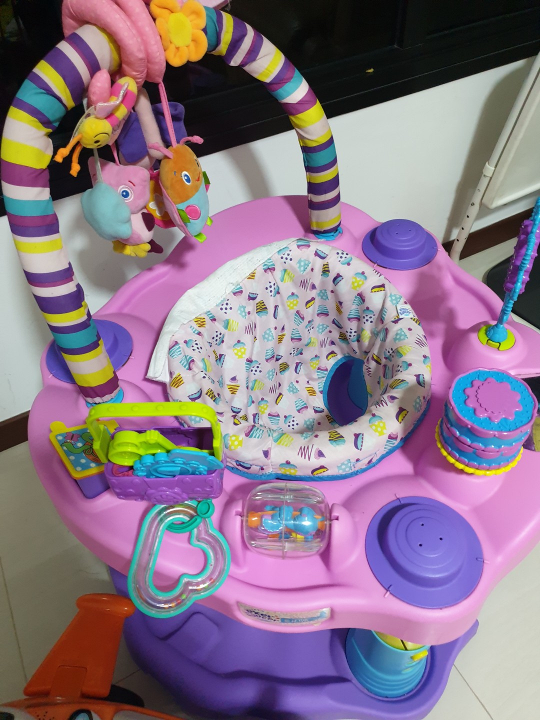 Evenflo exersaucer bounce & learn new arrivals