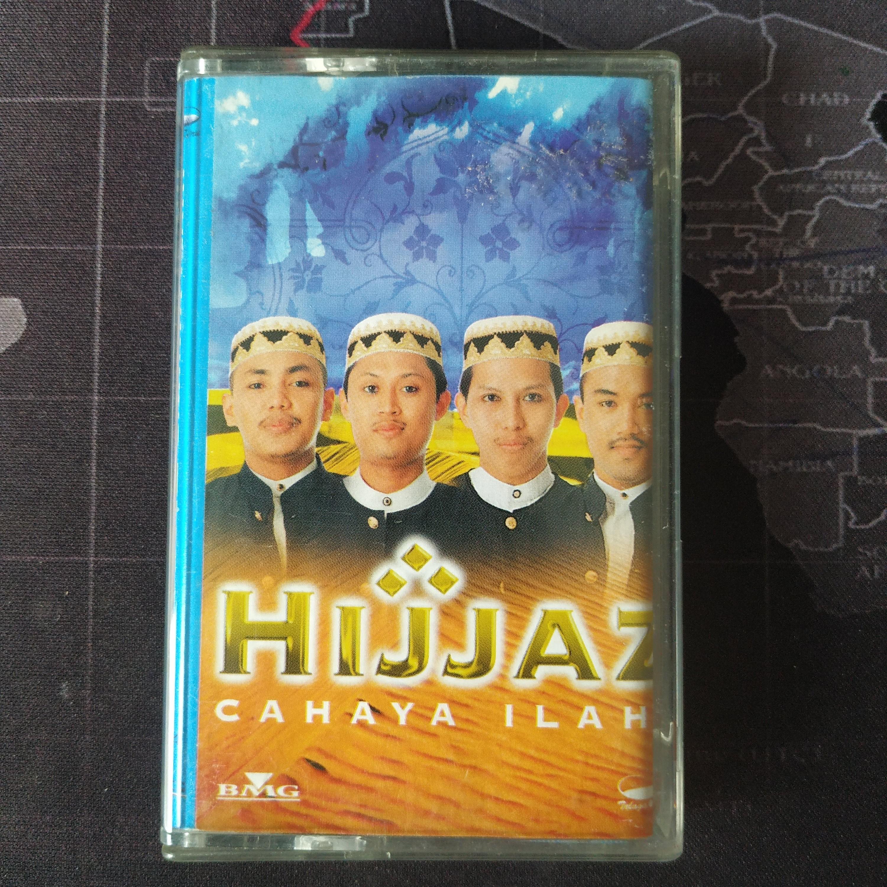 Hijjaz Cahaya Ilahi Debut 1997 Music Media Cd S Dvd S Other Media On Carousell