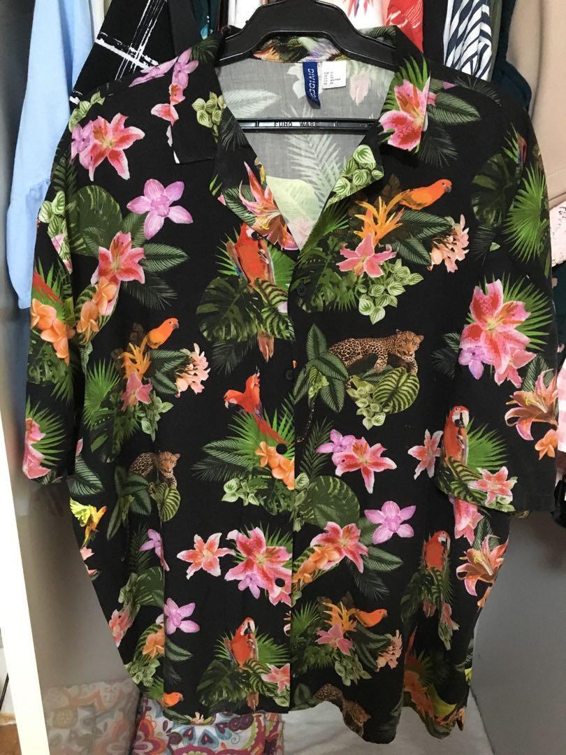 relaxed fit resort shirt