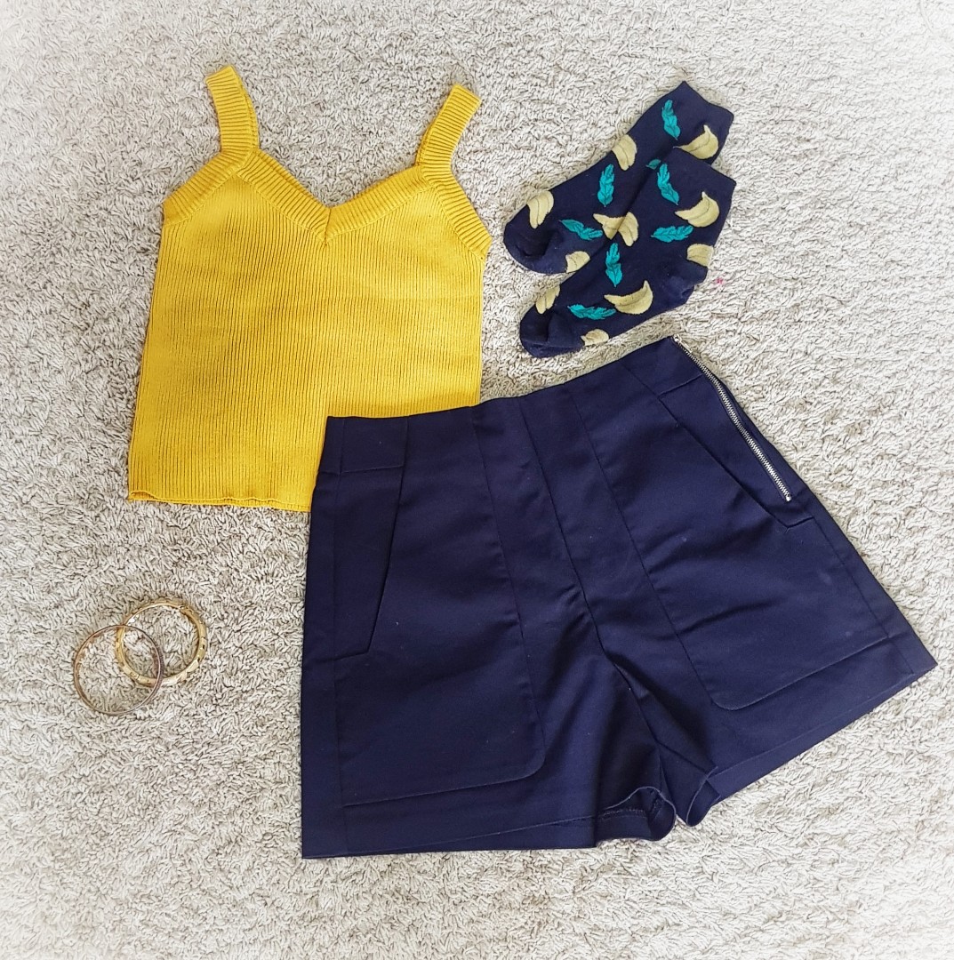 navy and yellow top