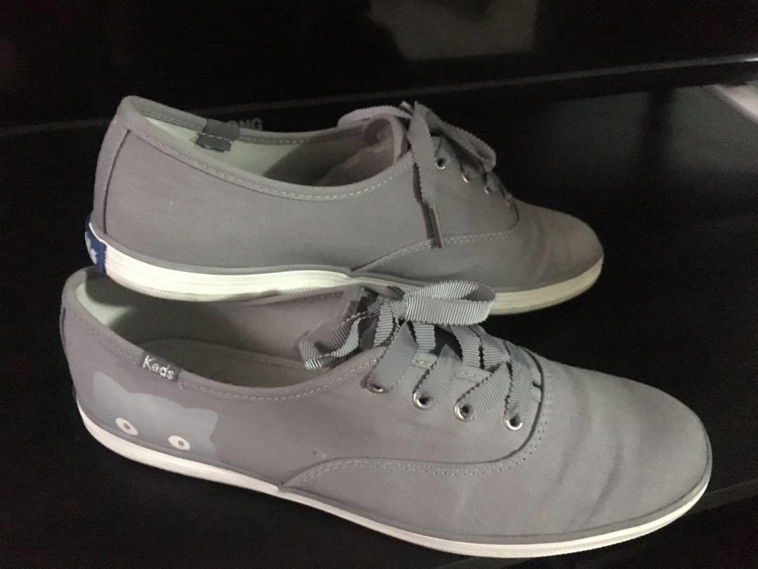 Keds Women Shoes (Category: Sneakers) located in Pasig City. Submitted by iamnikkac (Listing ID 217056580, Image 1). Description: Im selling my pre-loved Keds Women Shoes. Size: 8 Excellent condition, comes with box. Open for meet-ups: Edsa Starmall | Edsa Pavilion For serious buyers, please text me at 09467456005..