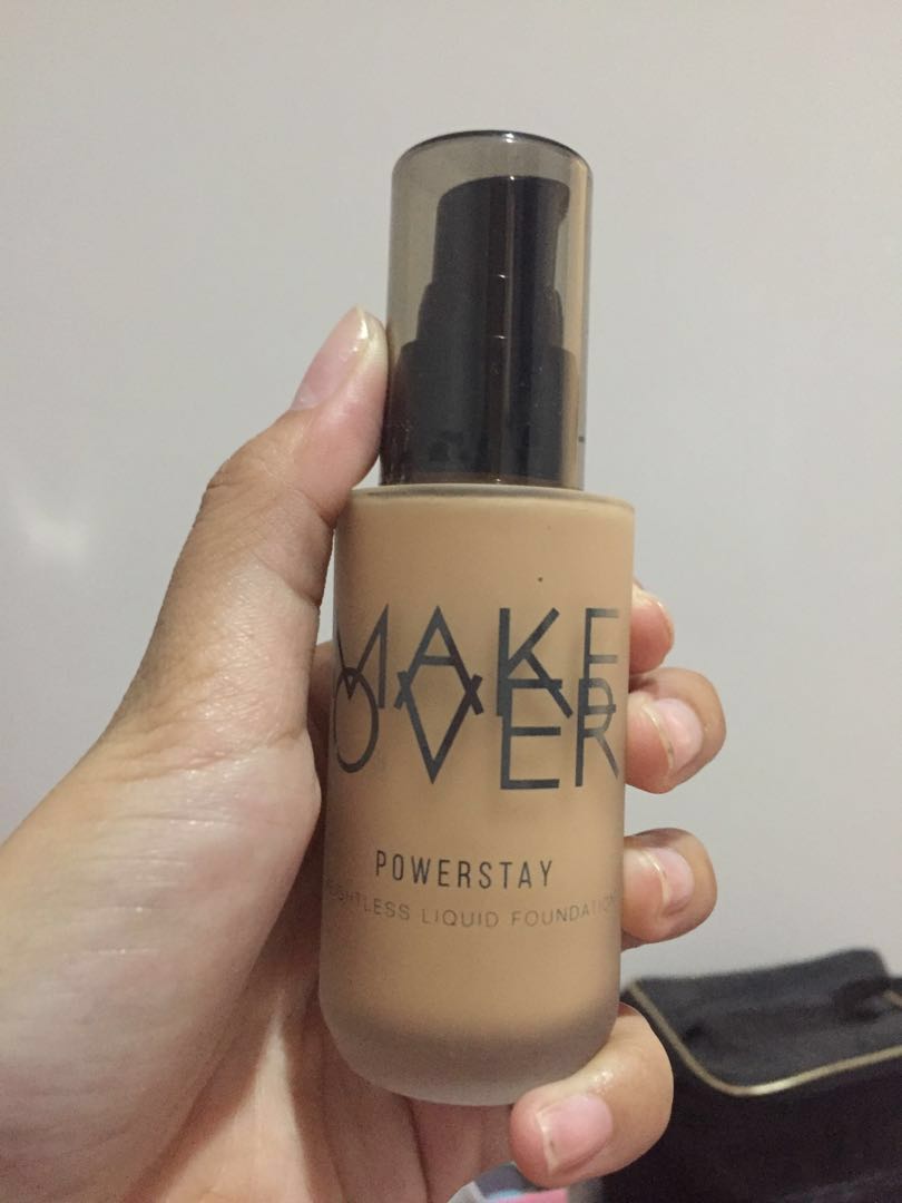 make over powerstay liquid foundation