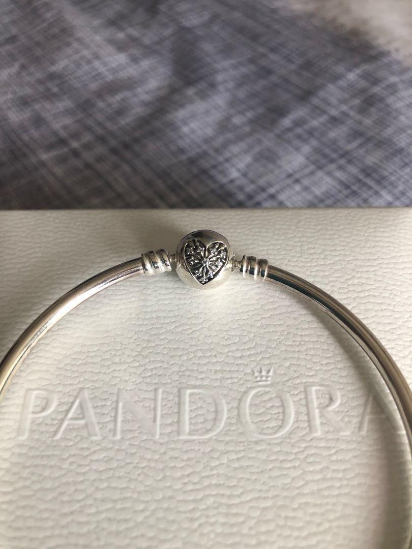 Pandora Heart Of Winter Bangle Bracelet Limited Edition Women S