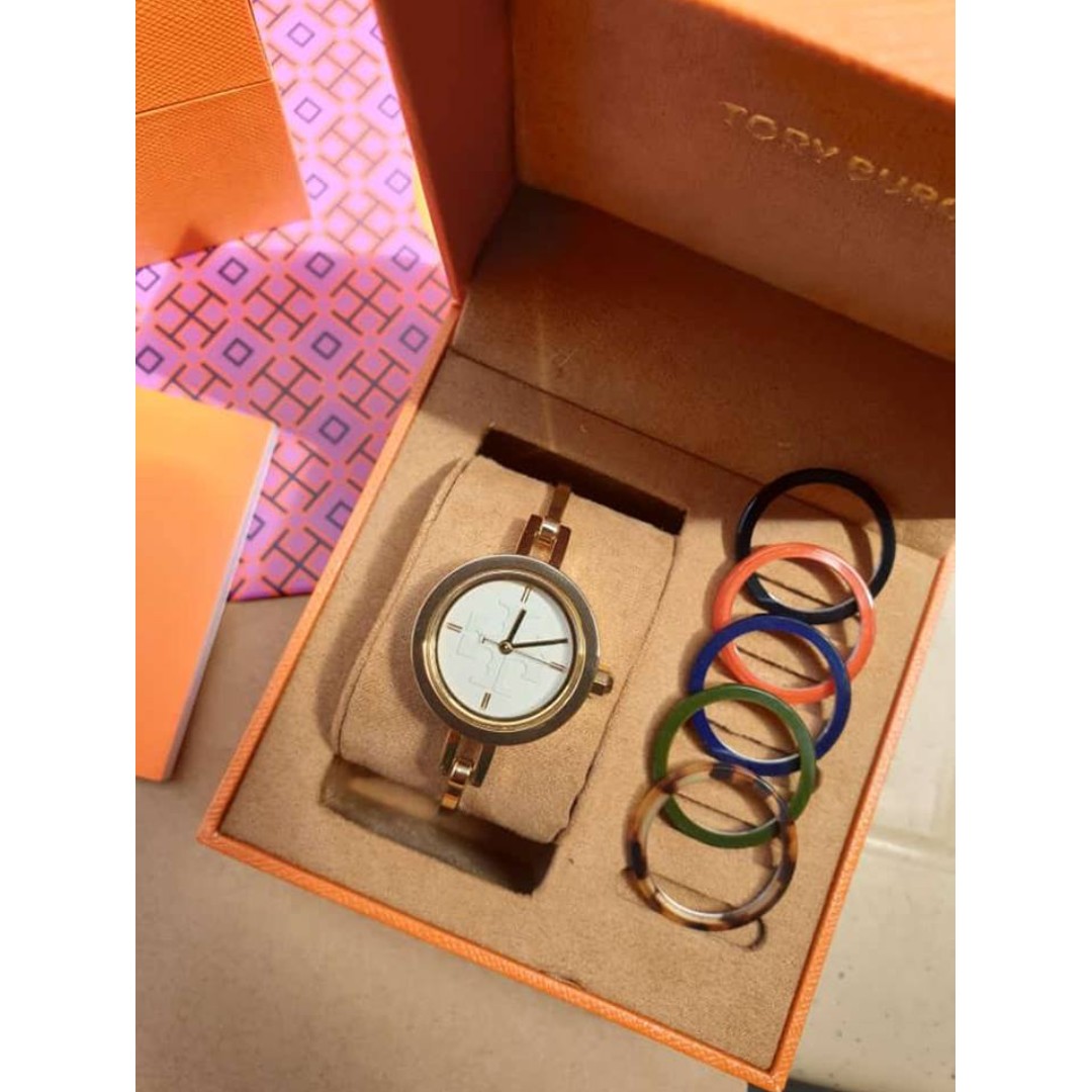 Tory Burch Gigi Bangle Multi-color / Gold Tone Interchangeable Watch  TWB2100, Women's Fashion, Watches & Accessories, Watches on Carousell