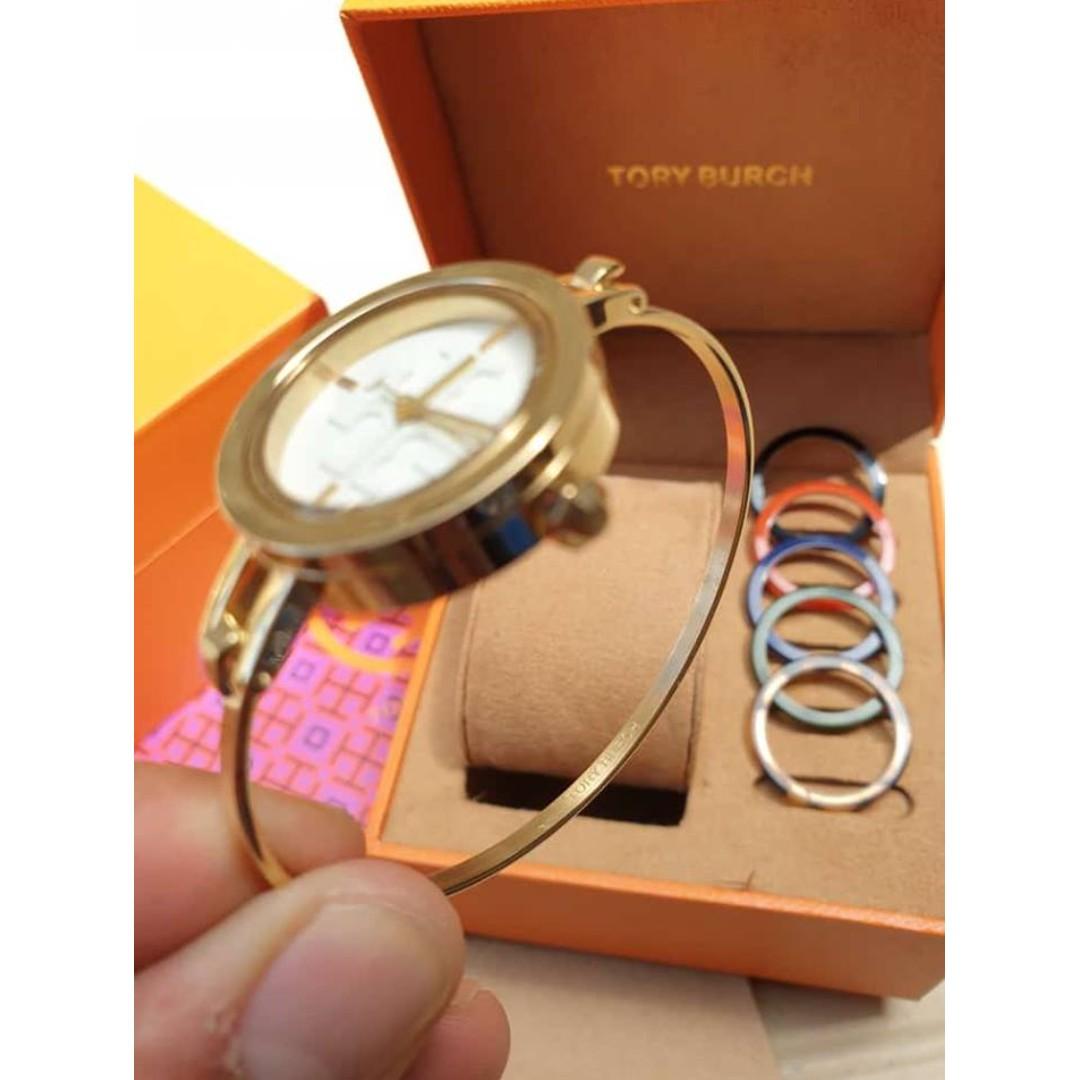 Gigi bangle watch store