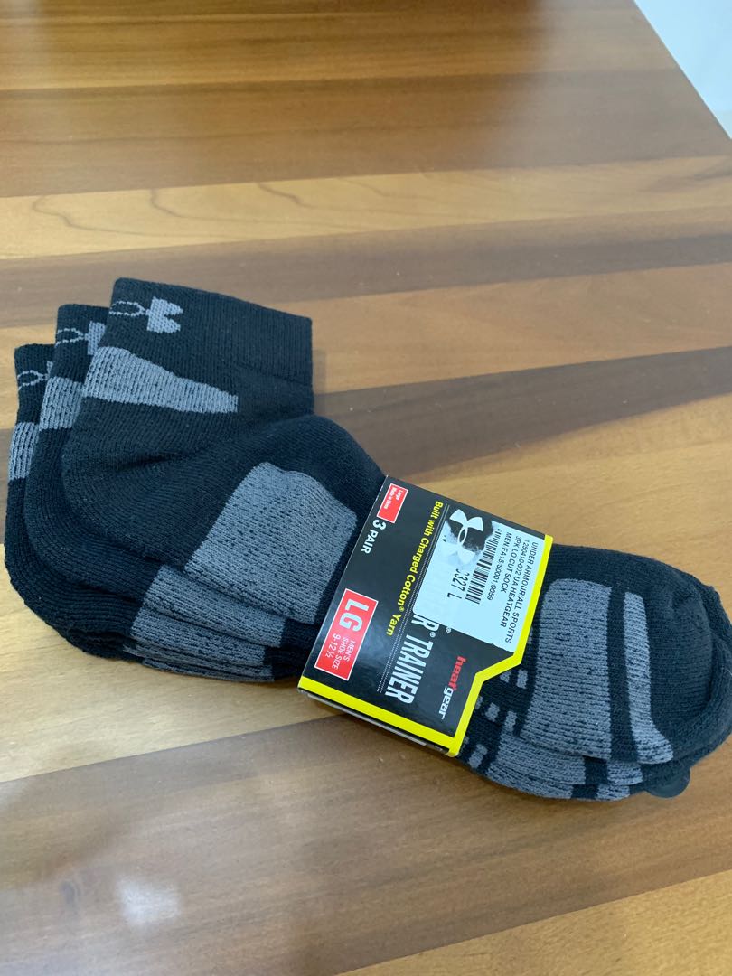 under armour socks with l and r