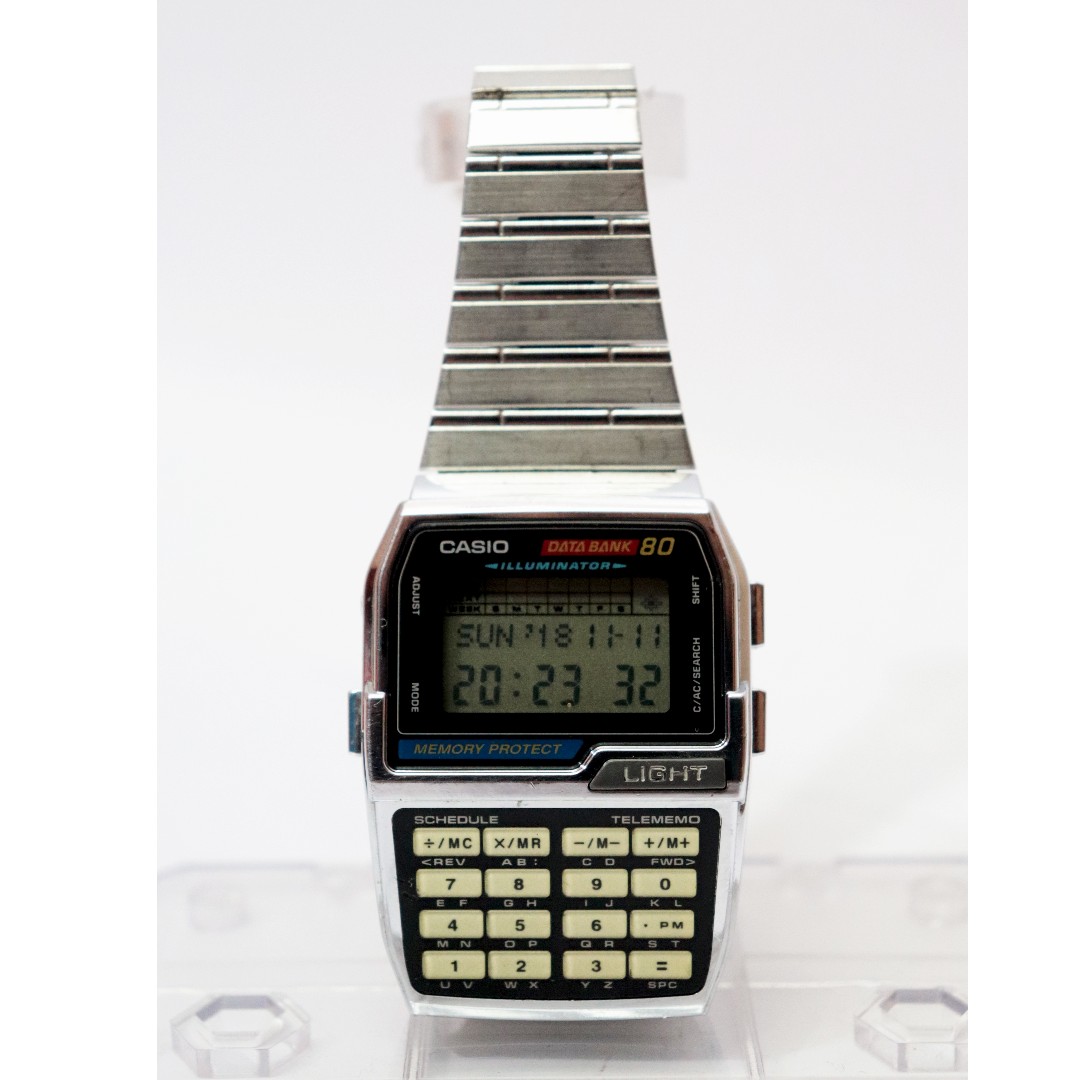 VINTAGE CASIO DIGITAL CALCULATOR WATCH DATABANK 80 ILLUMINATOR DBC