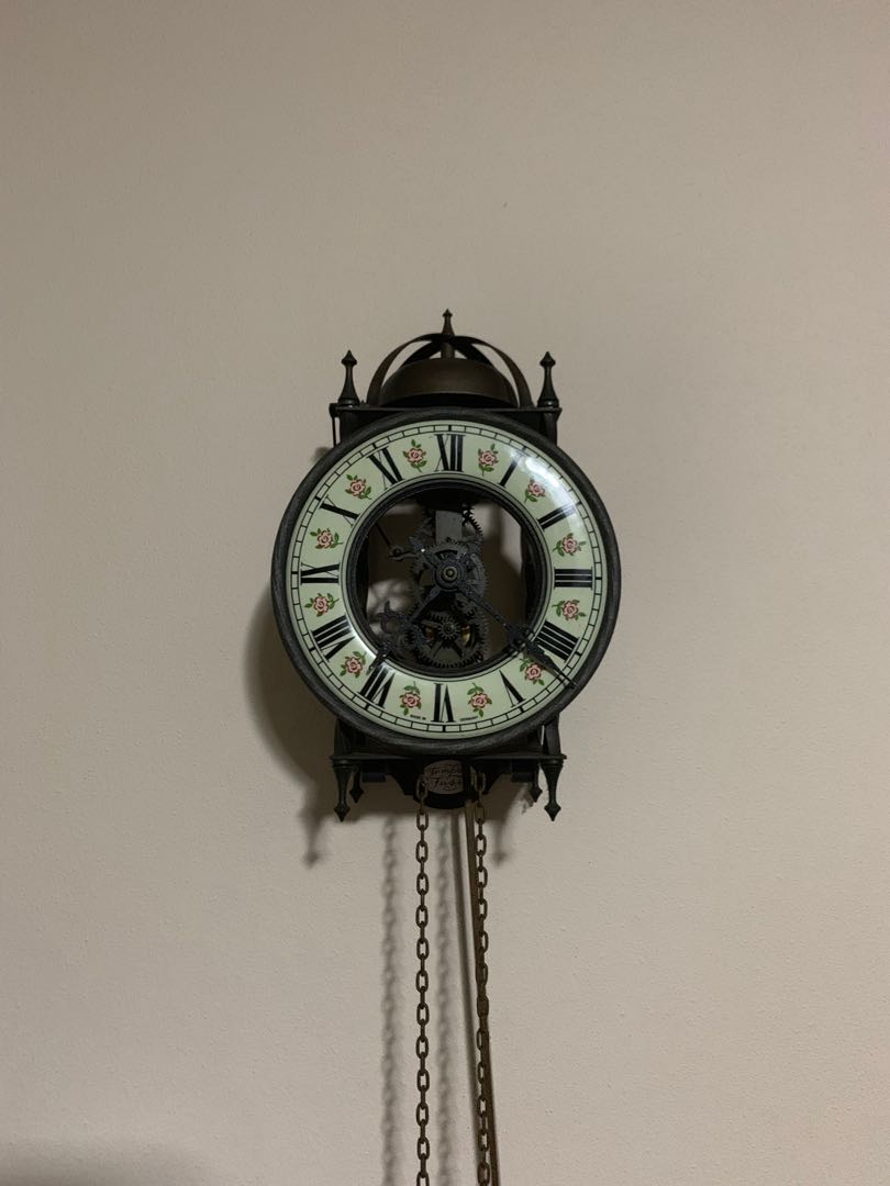 Vintage Tempus Fugit Skeleton Pendulum Wall Clock Vintage Tempus Fugit Skeleton Pendulum Wall Clock