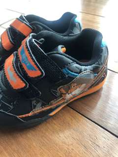 (Kategori: ) berada di . Dikirim oleh prelovedisreloved29 (ID iklan 217186695, Gambar 1). Deskripsi: .