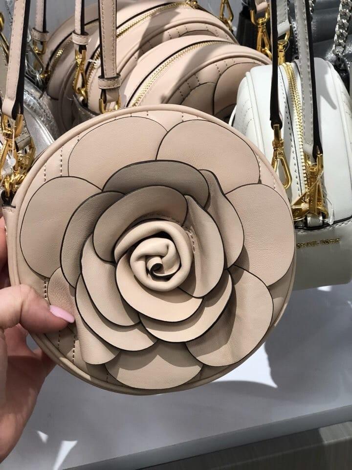 michael kors vivianne canteen crossbody