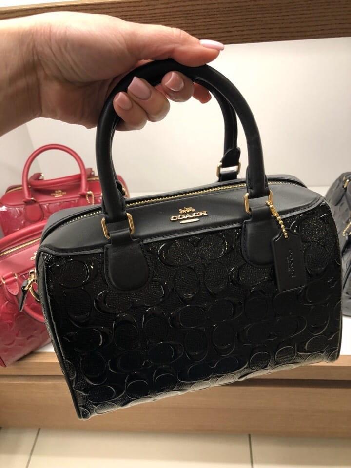 coach mini bennett embossed black