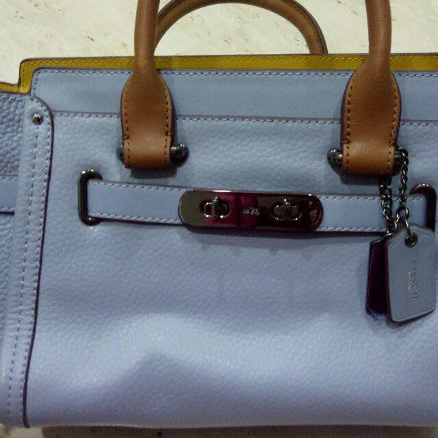 Coach swagger colorblock sale
