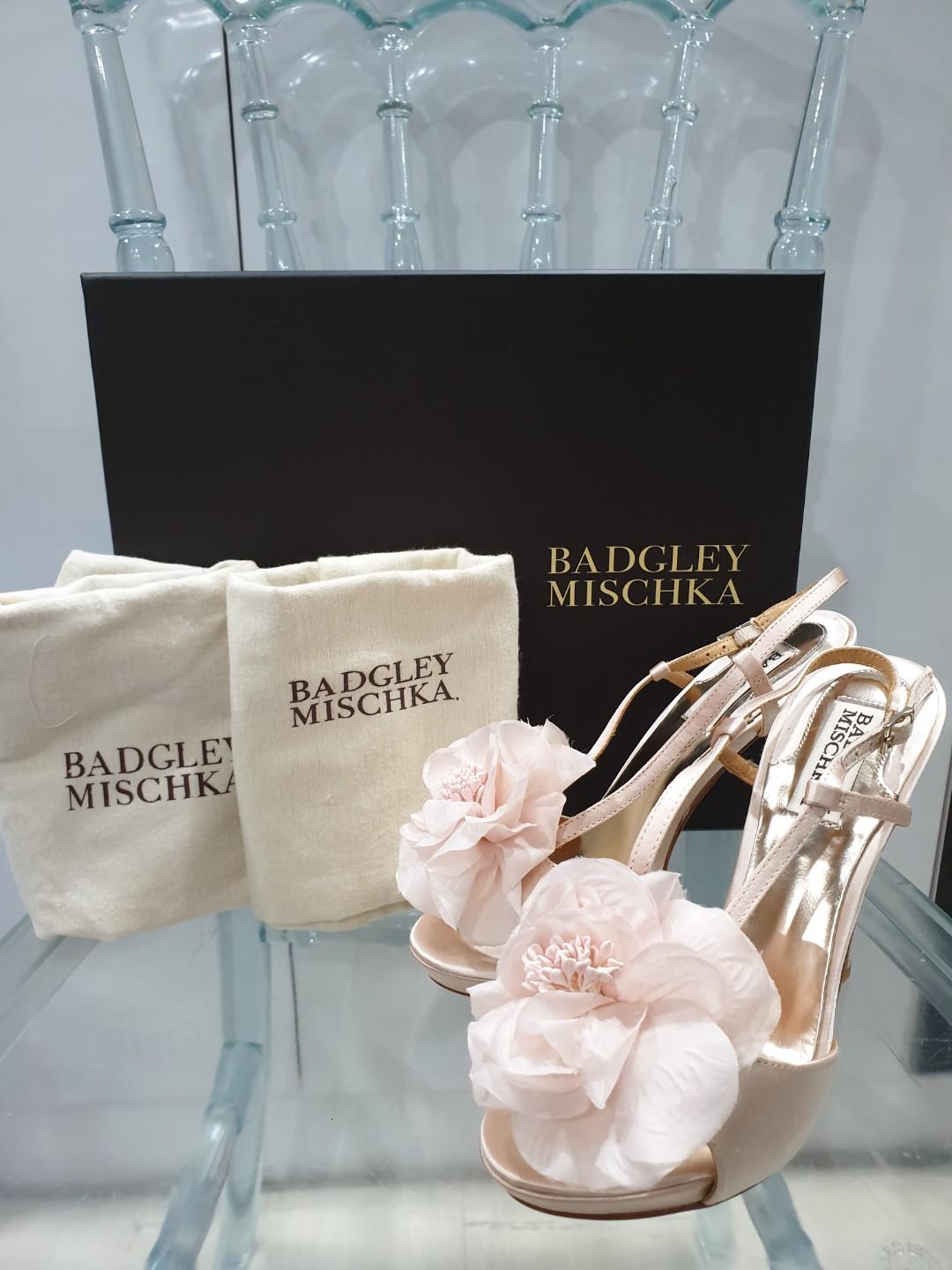 Badgley mischka pink shoes online