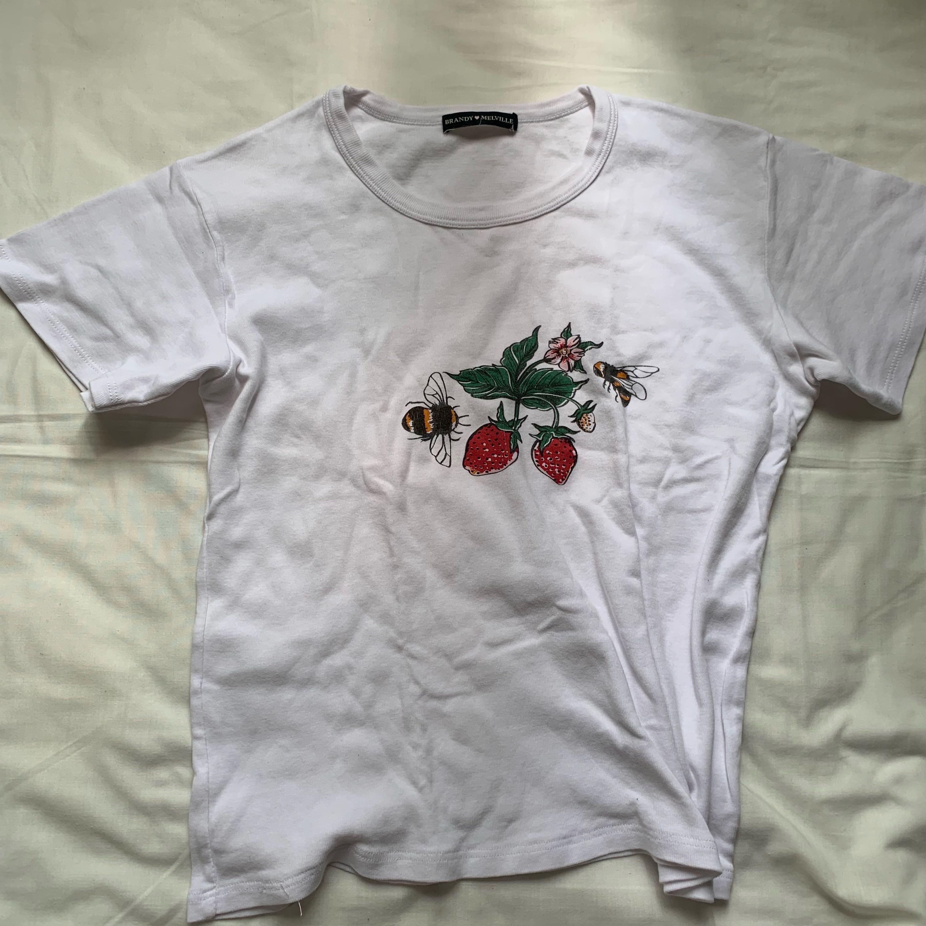 brandy melville bee shirt