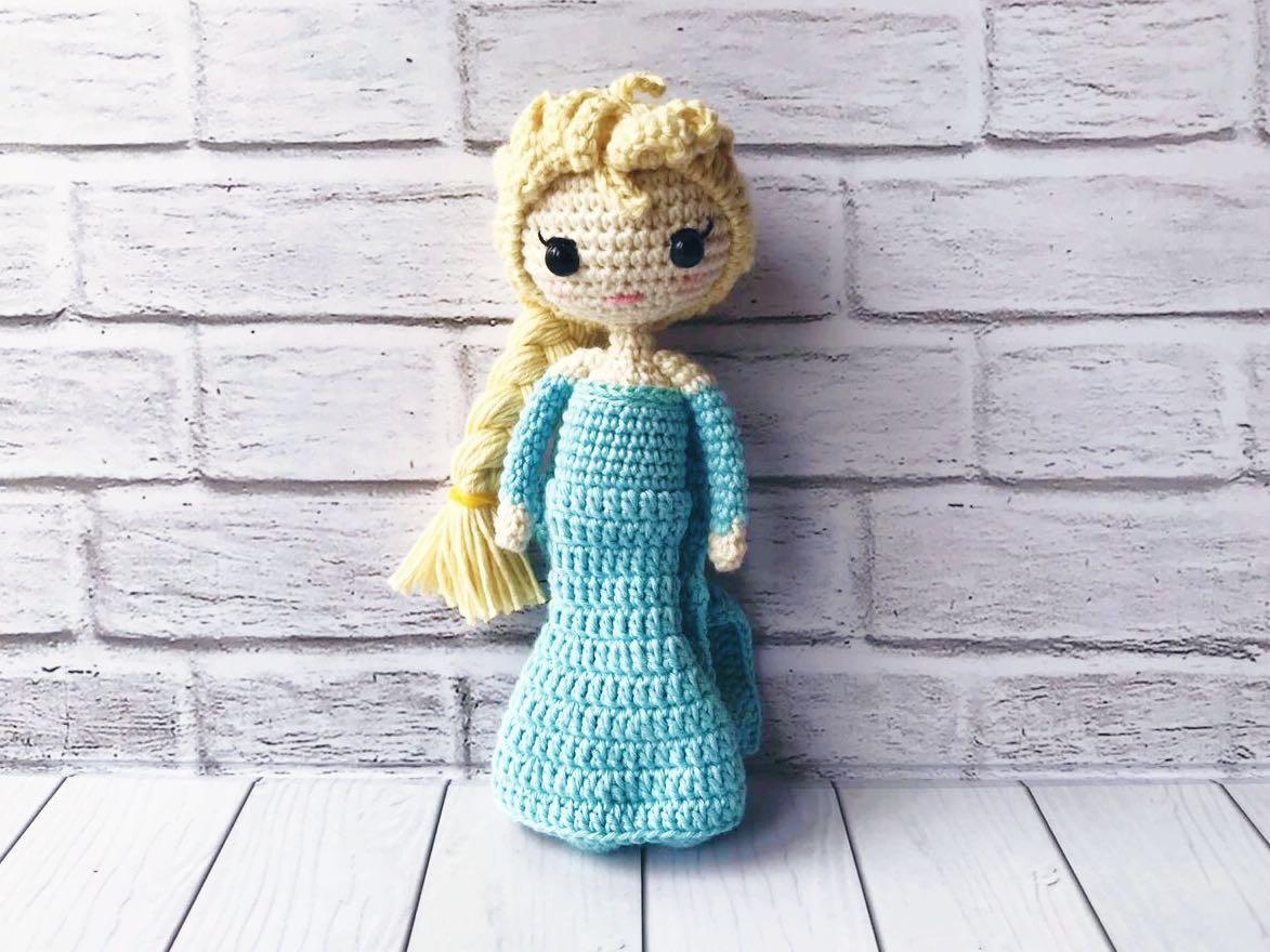 crochet elsa doll