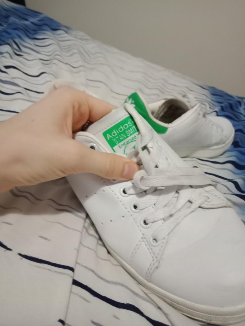 how to spot a fake stan smith