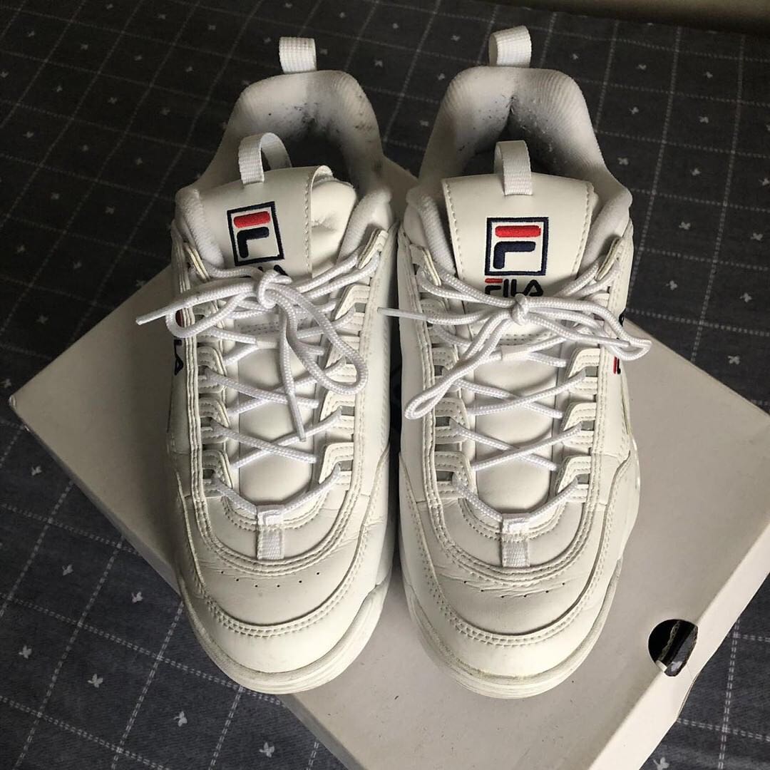 Fila Disruptor 2 Men s Fashion Activewear on Carousell