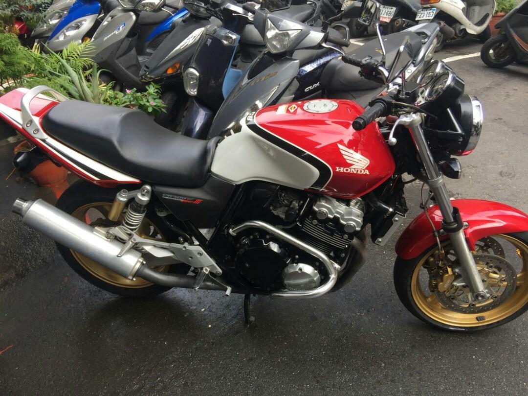 Honda Cb400 V3 機車 重機在旋轉拍賣