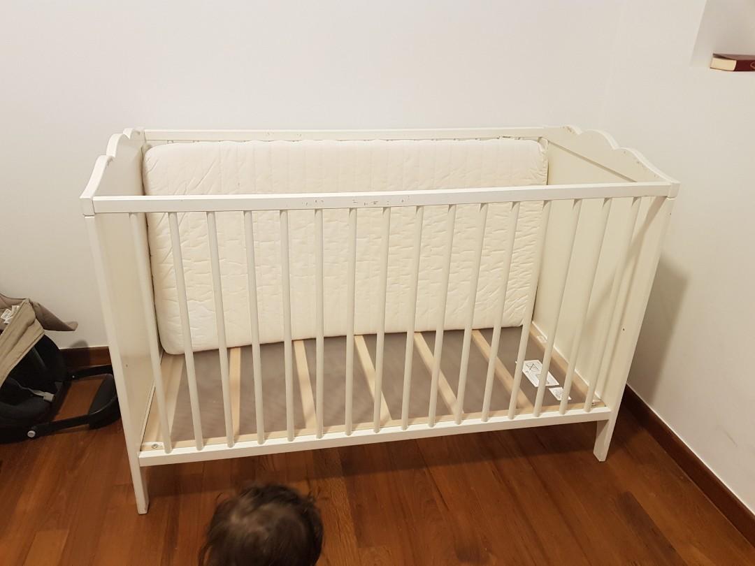 hensvik baby cot