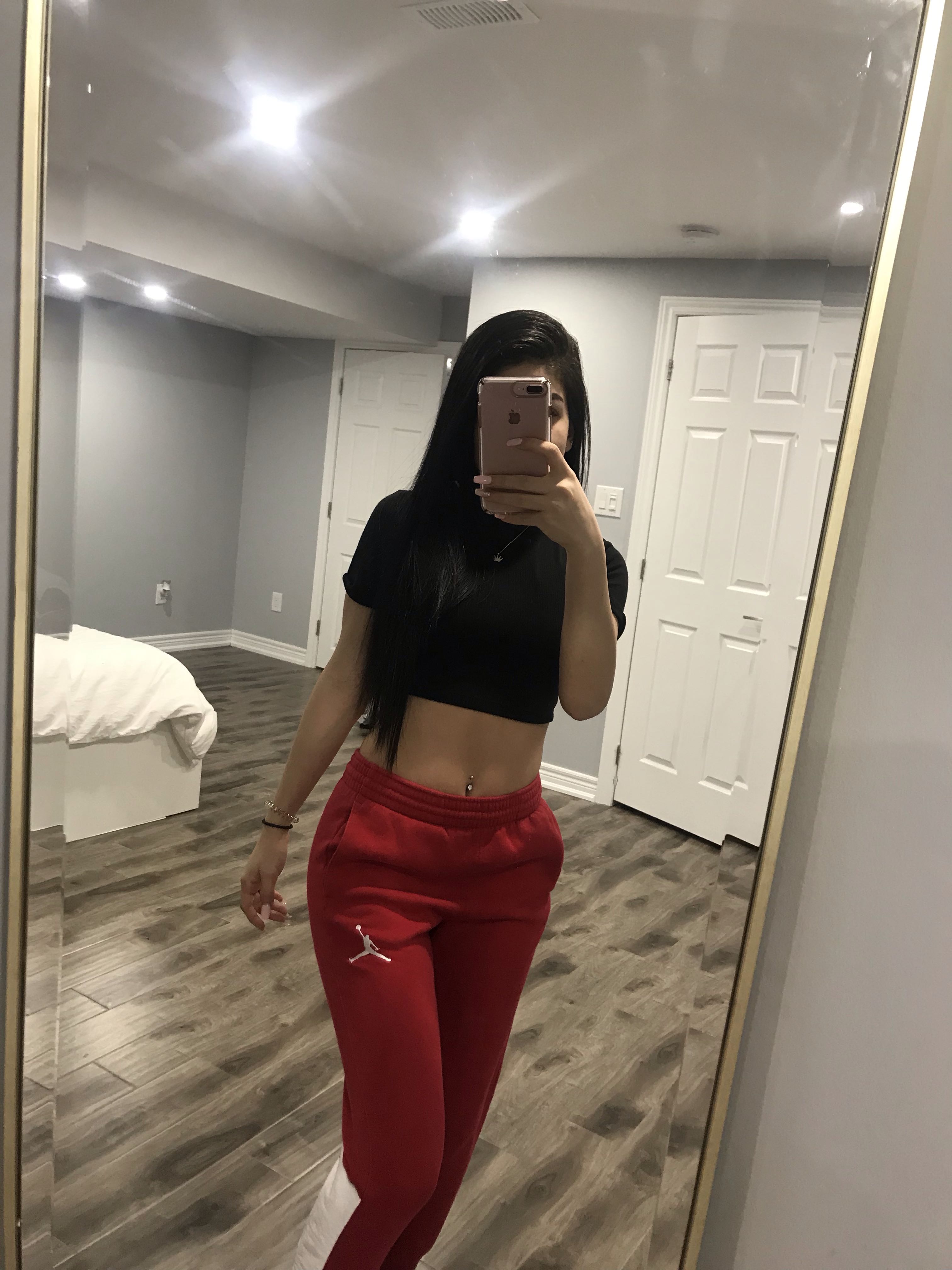 Sweatpants best sale and jordans