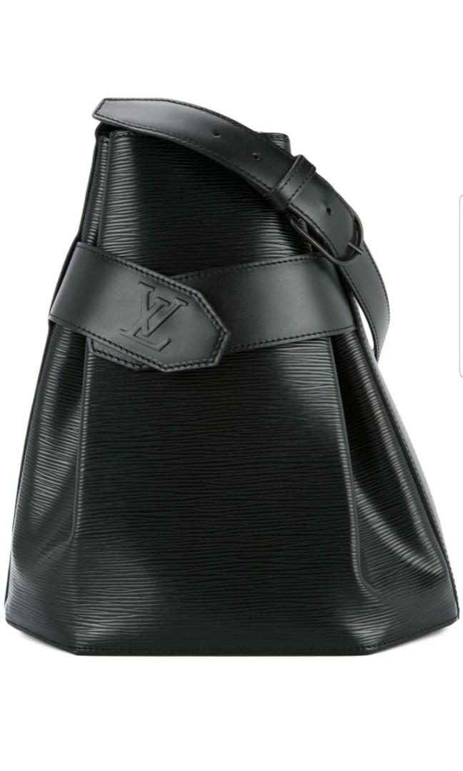 Twist bucket vintage leather handbag Louis Vuitton Red in Leather - 29932009