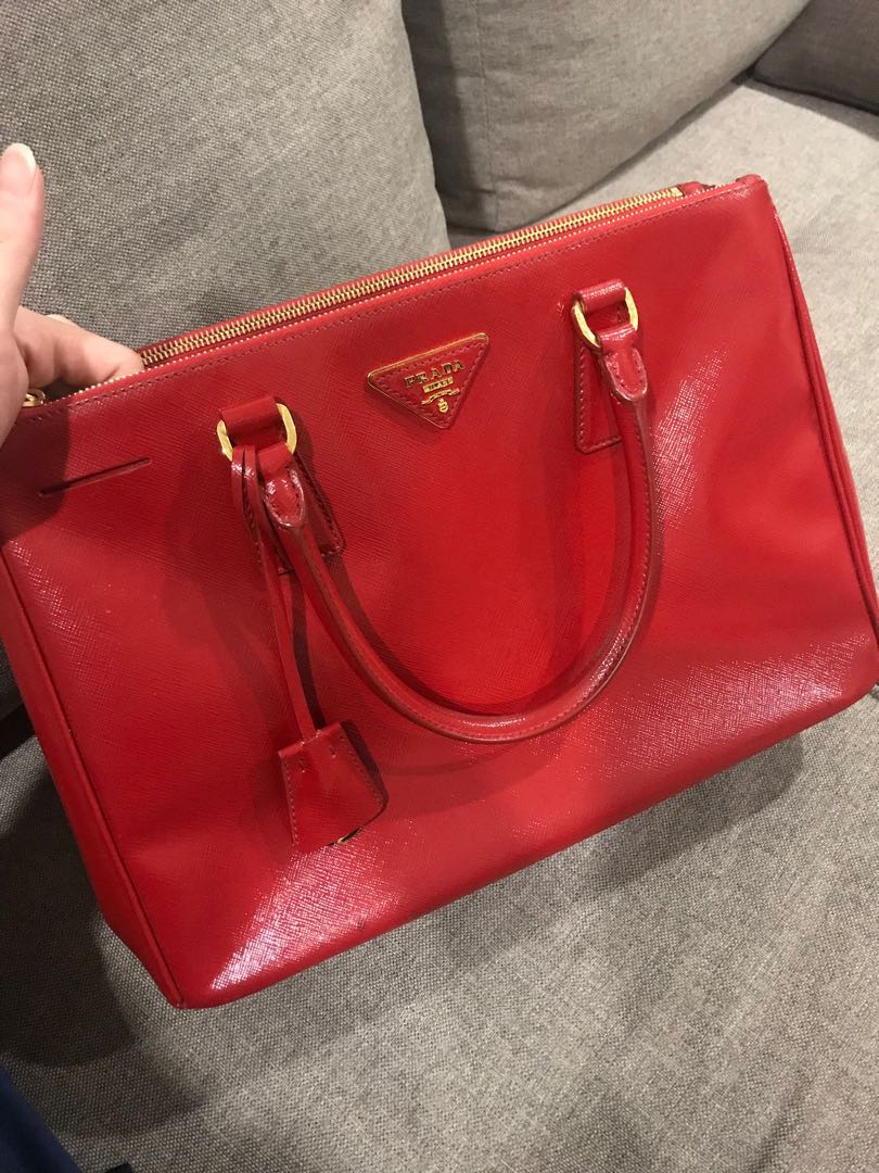 Red hotsell prada saffiano