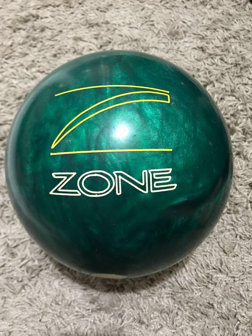 Preloved Brunswick ZZone RH Reactive 13lbs Bowling Ball (For Sale