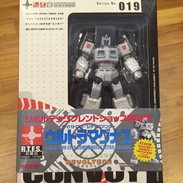 Revoltech Transformers Ultra Magnus Convoy Optimus Prime Toys Games Bricks Figurines On Carousell