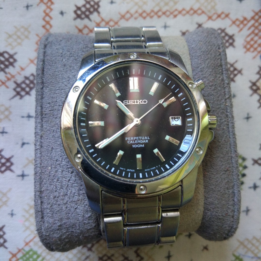 Understand and buy > seiko 6a32 > disponibile