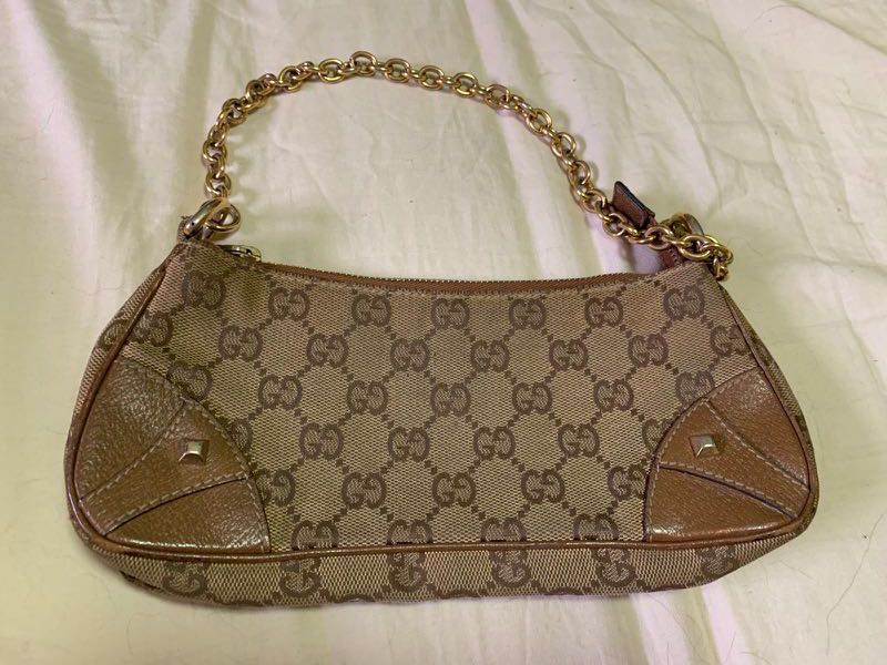 selling gucci bag