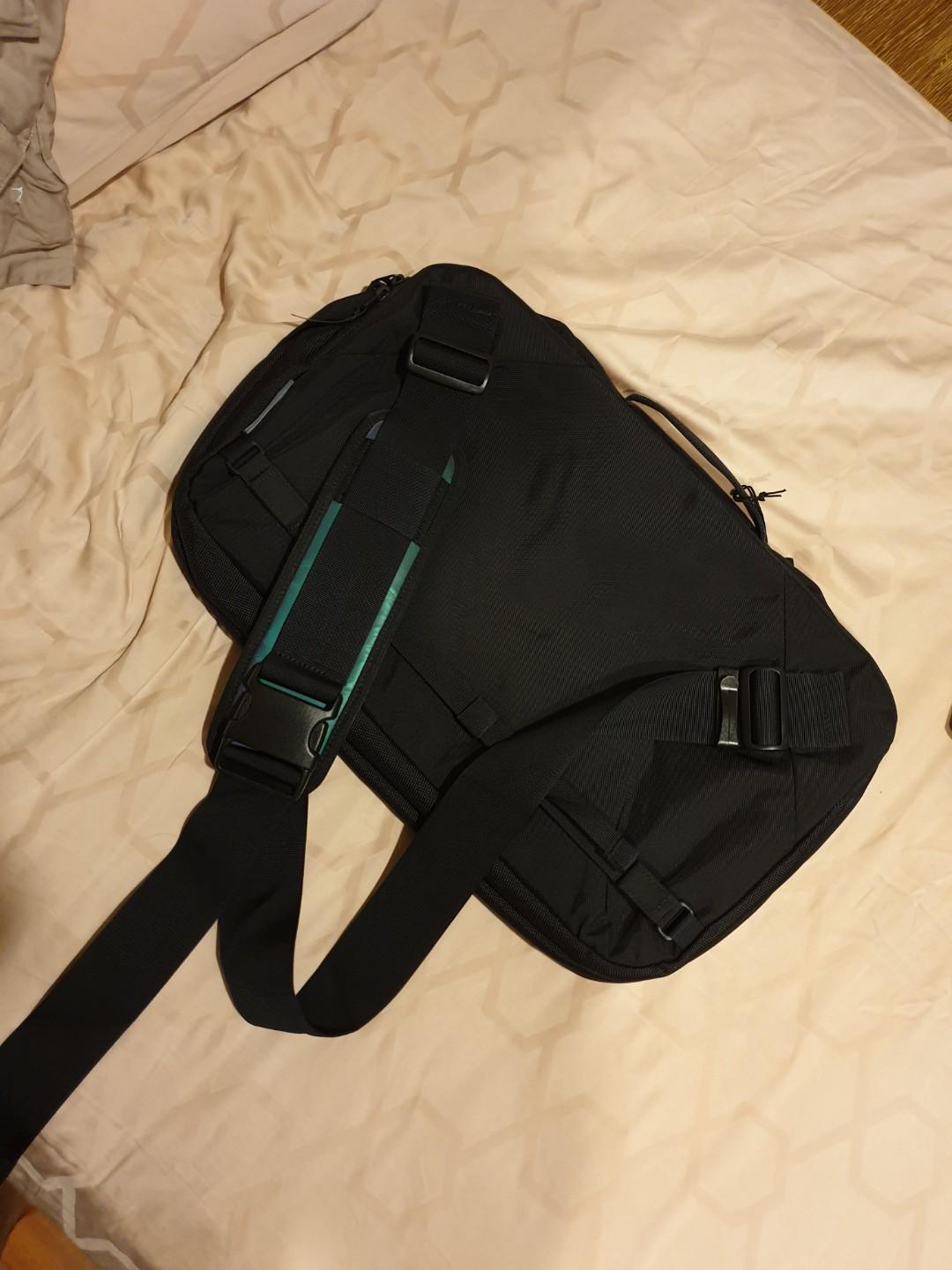 timbuk2 x new balance c series sling