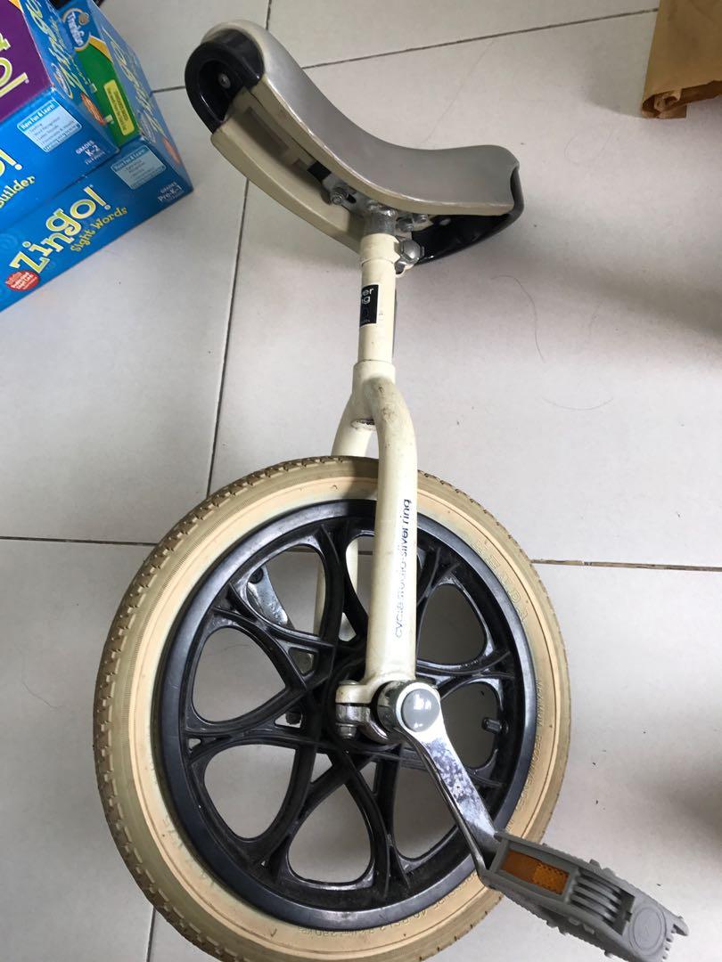 a cycle with a single wheel