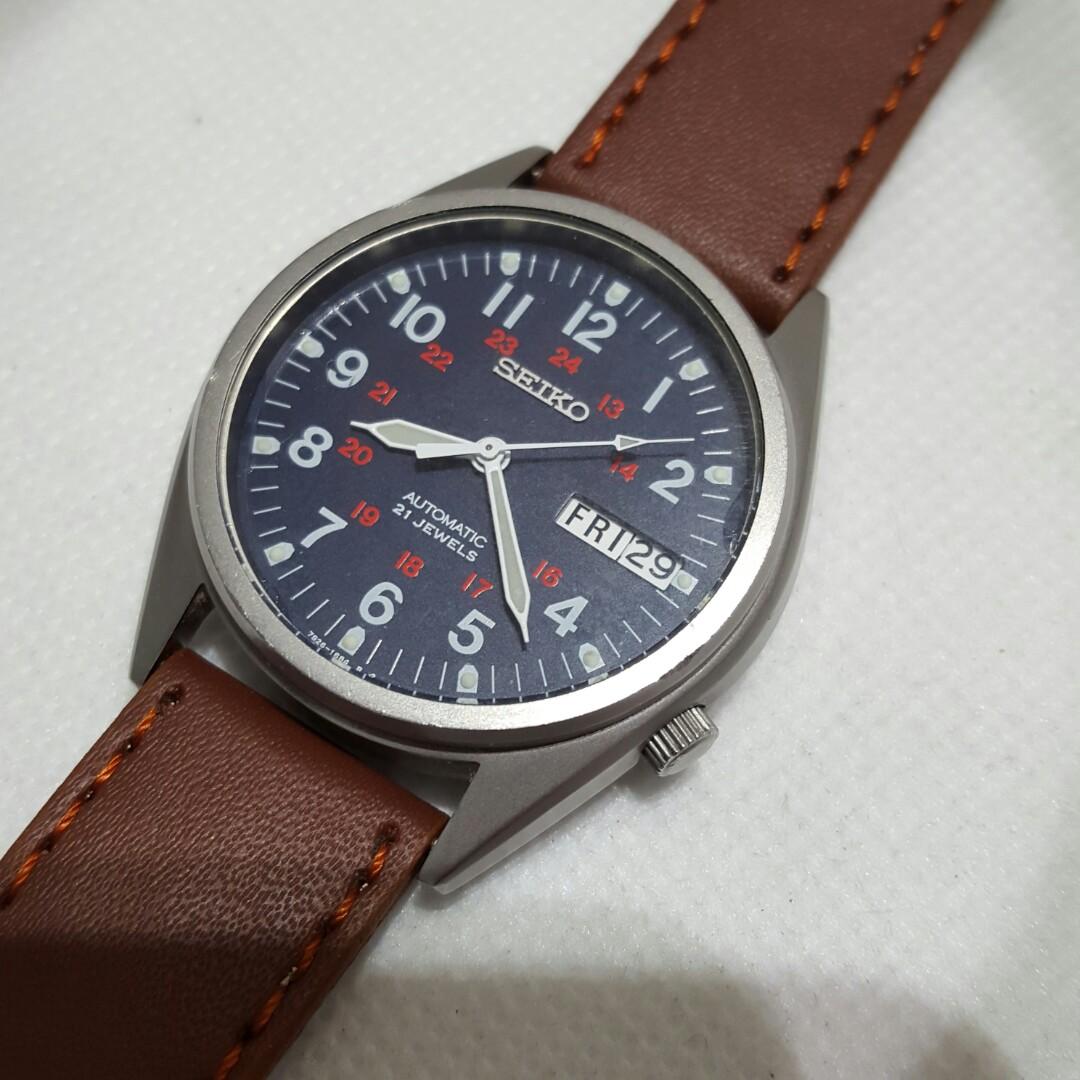 seiko 5 military 7s26