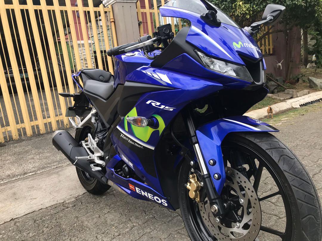 Yamaha r15 v3 movistar edition Motorbikes on Carousell