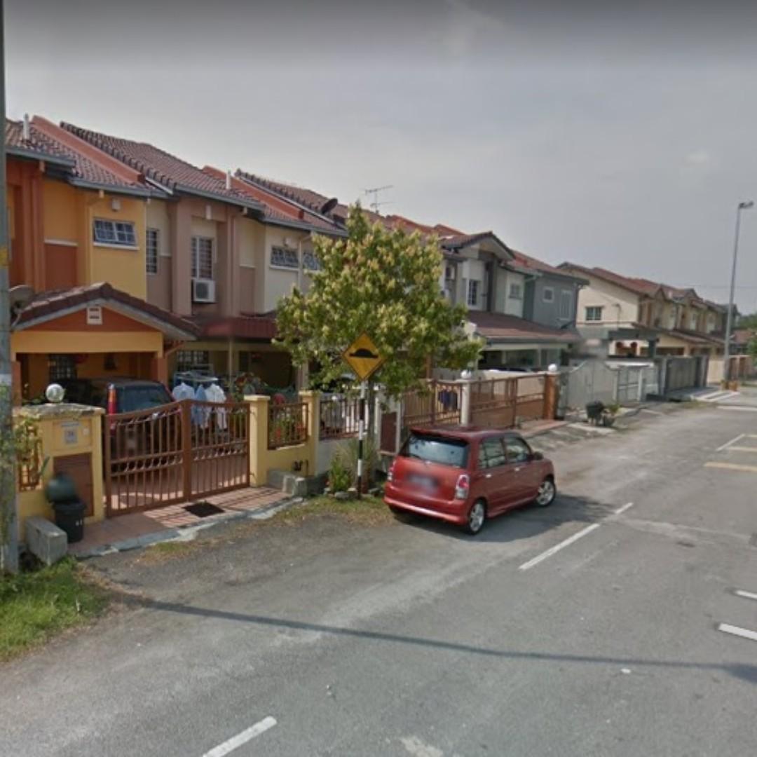 2 Storey House In Bandar Bukit Raja, Klang, Property, Rentals on Carousell