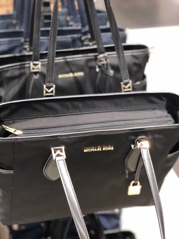 Michael kors connie store large diaper bag