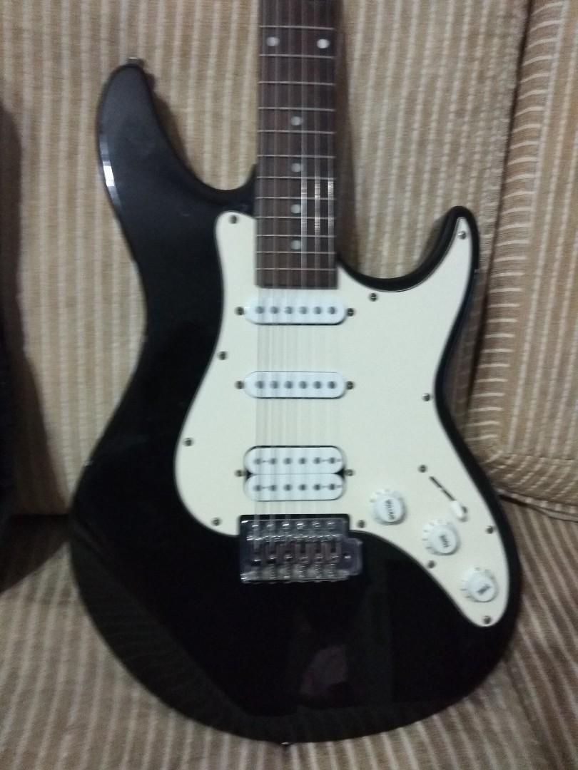 Ashton Electric Guitar, Hobbies & Toys, Music & Media, Musical