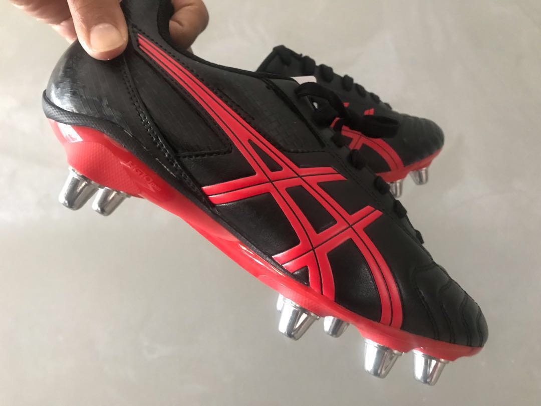 Asics rugby sales boots uk