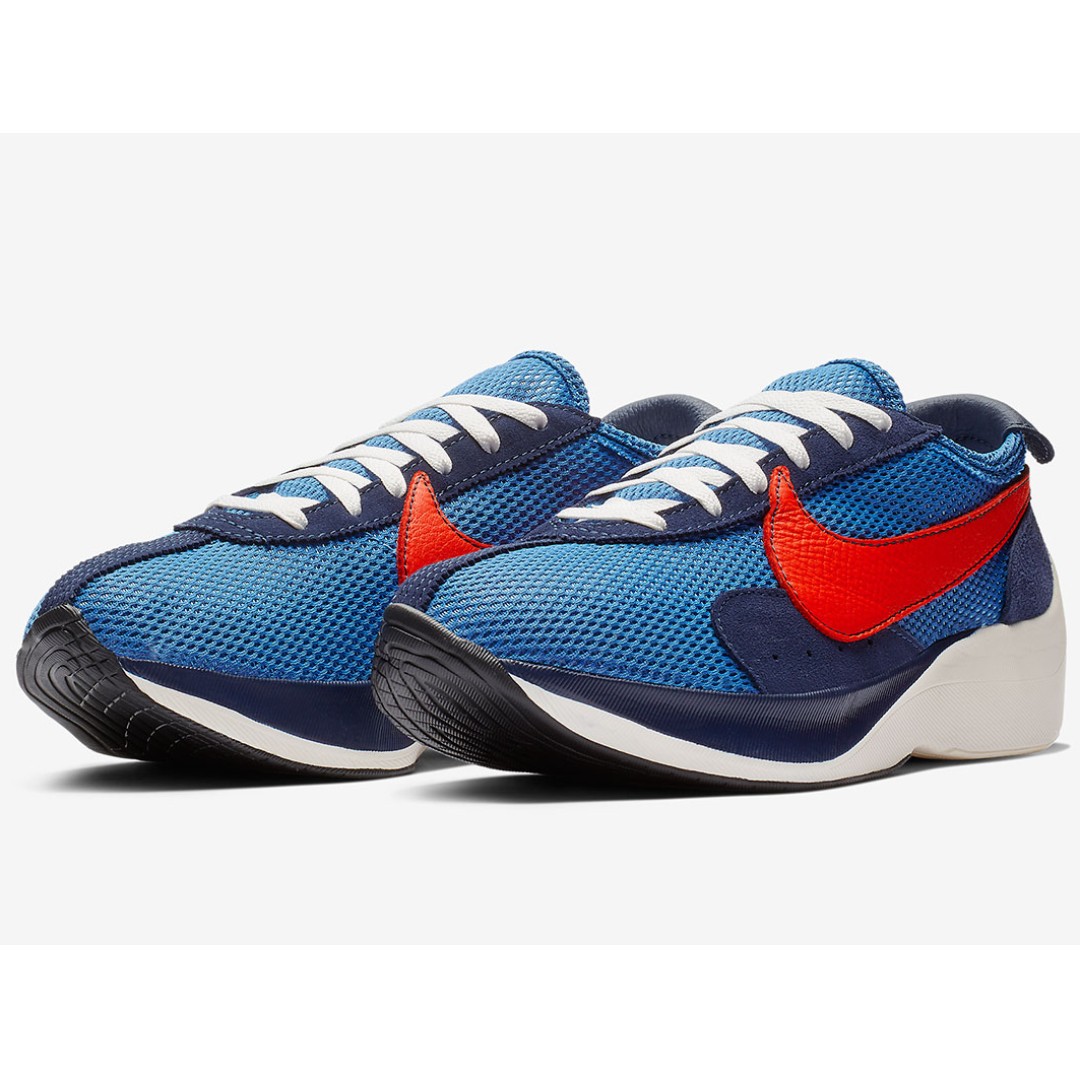 nike moon racer blue