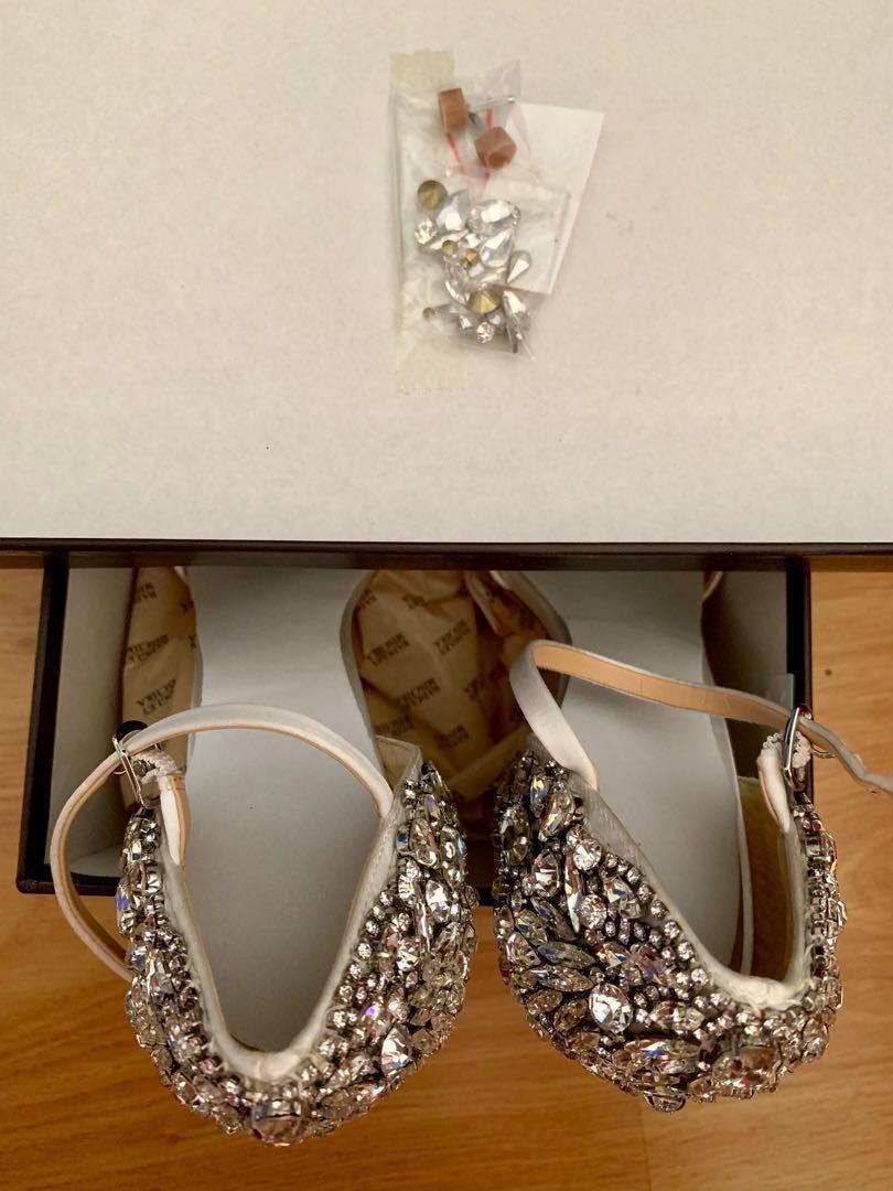 Badgley mischka harbor crystal clearance embellished open toe pump