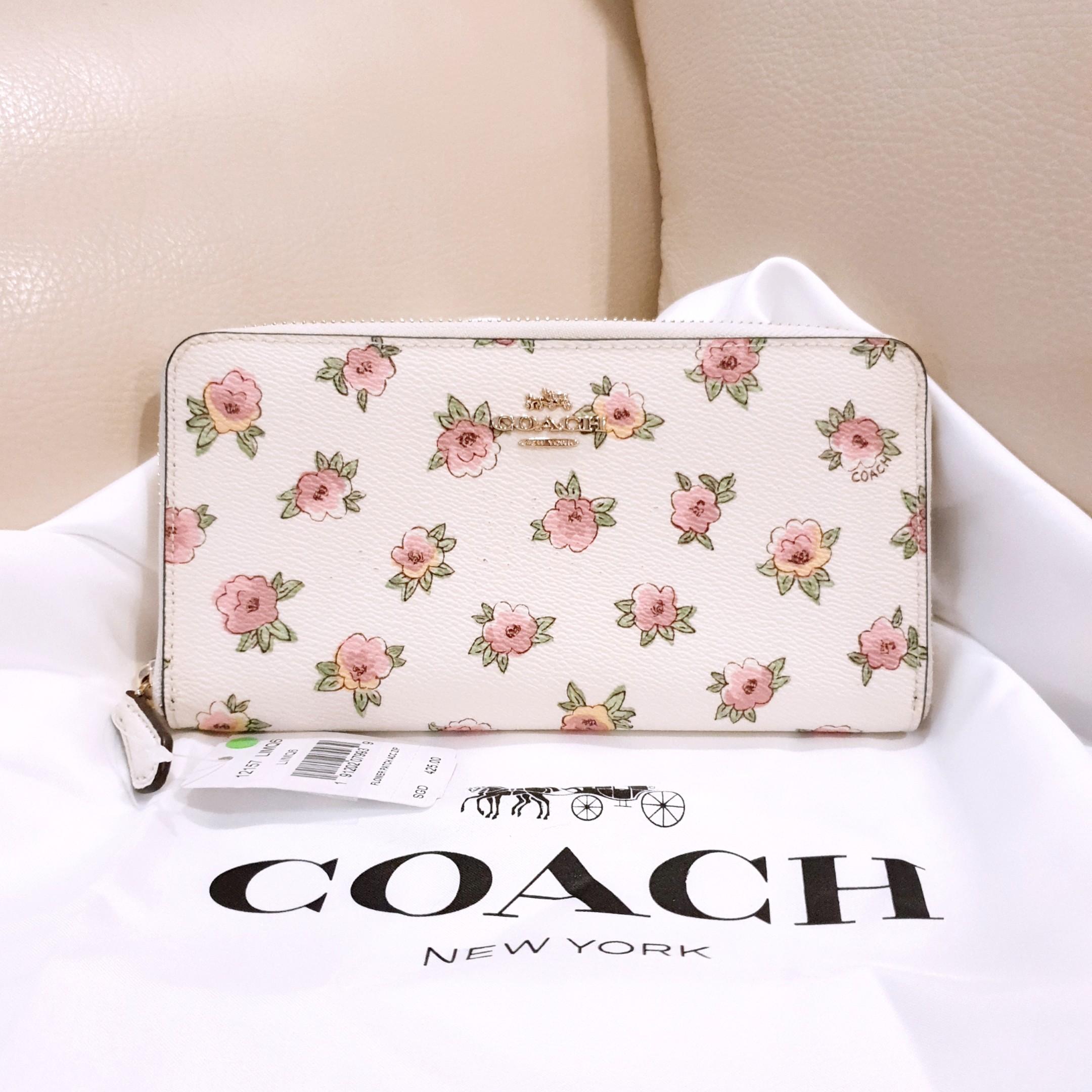 coach flower wallet