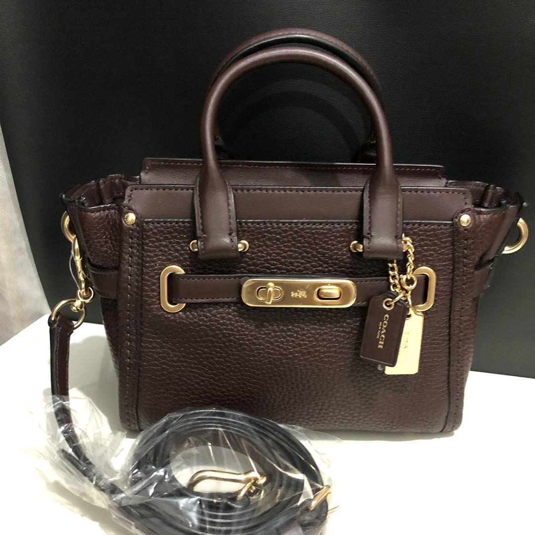 coach swagger oxblood
