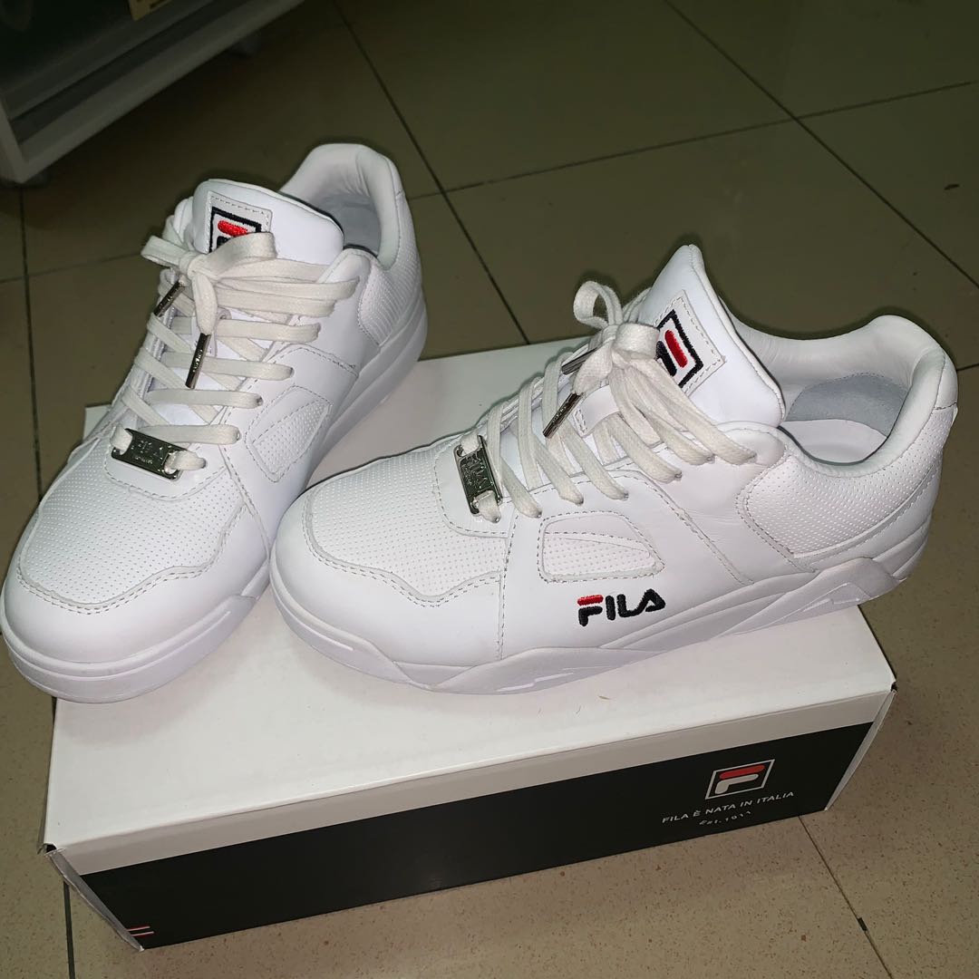 Fila Cedar Woman shoes sneaker size 5.5 Women s Fashion Footwear Sneakers on Carousell