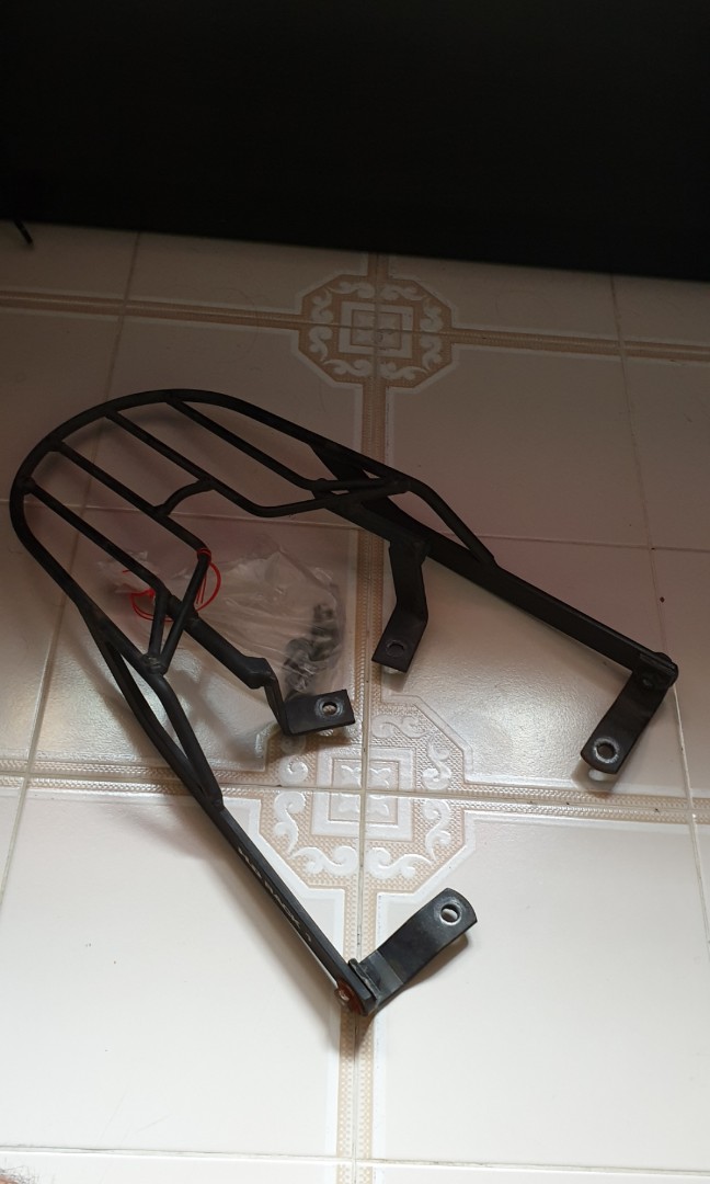 Fz16 gen3 rack, Motorcycles, Motorcycle Accessories on Carousell