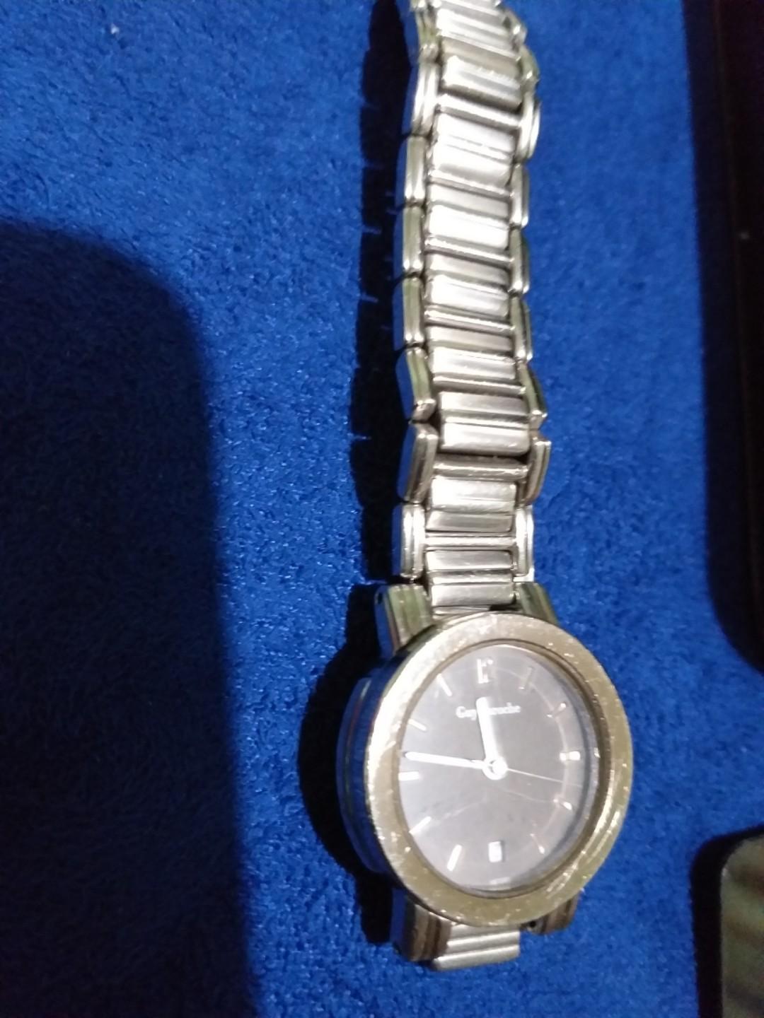 Guy laroche Paris watch (Category: Luxury Watches) located in Cavite. Submitted by indigence (Listing ID 217422414, Image 2). Description: Original Guy Laroche watch Stainless steel Working with Battery Date watch Box included With face scratches I can only check acct once in awhile so pls text if interested or for any queries 09228298958.