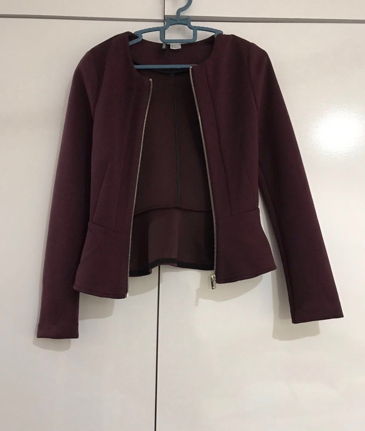 H M burgundy peplum blazer jacket
